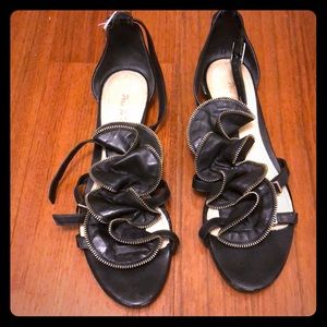 Pour la victoire sandals size 41!